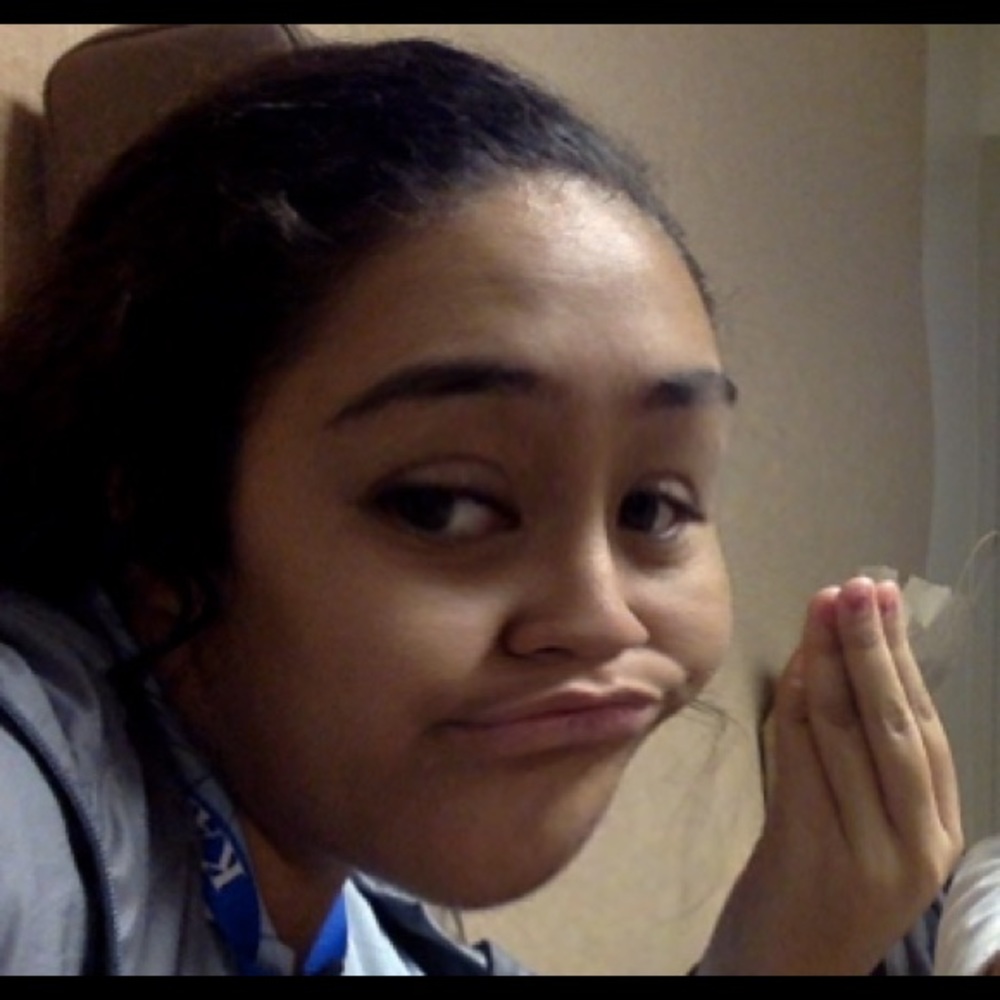 Meet your Posher, Naina